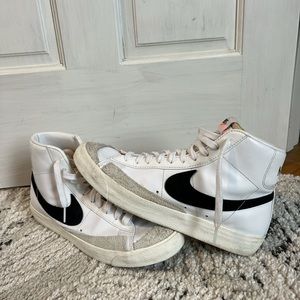 Nike blazer’s!